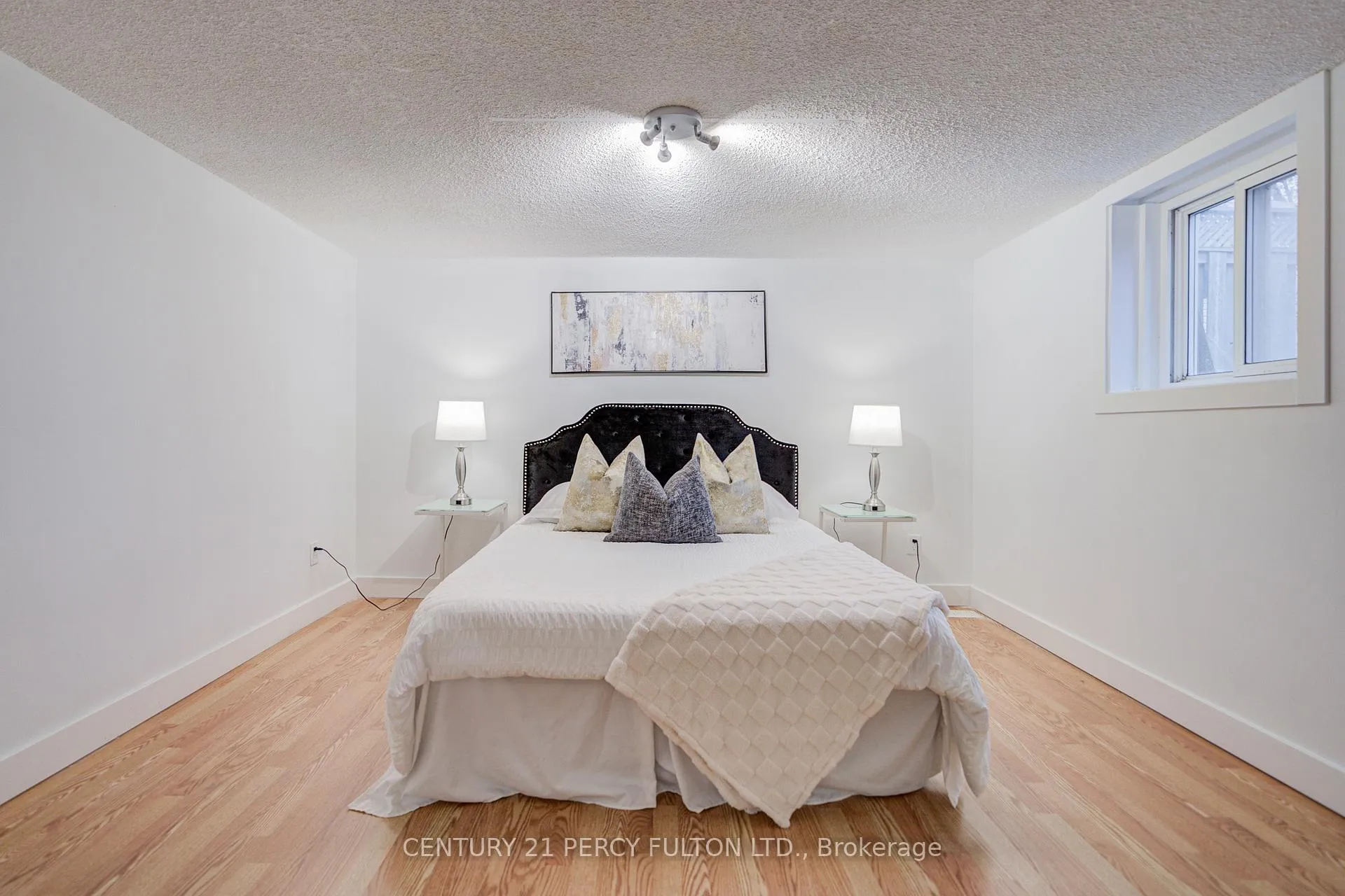 Photo 39 of 50 Mooregate Avenue, Scarborough, Ionview — HOMEH