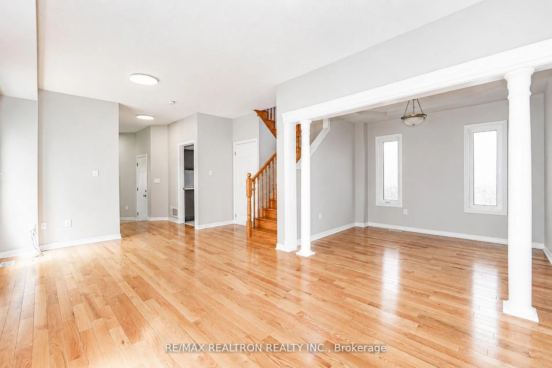 Photo 10 of 45 Denny Street, Ajax, South East — HOMEH
