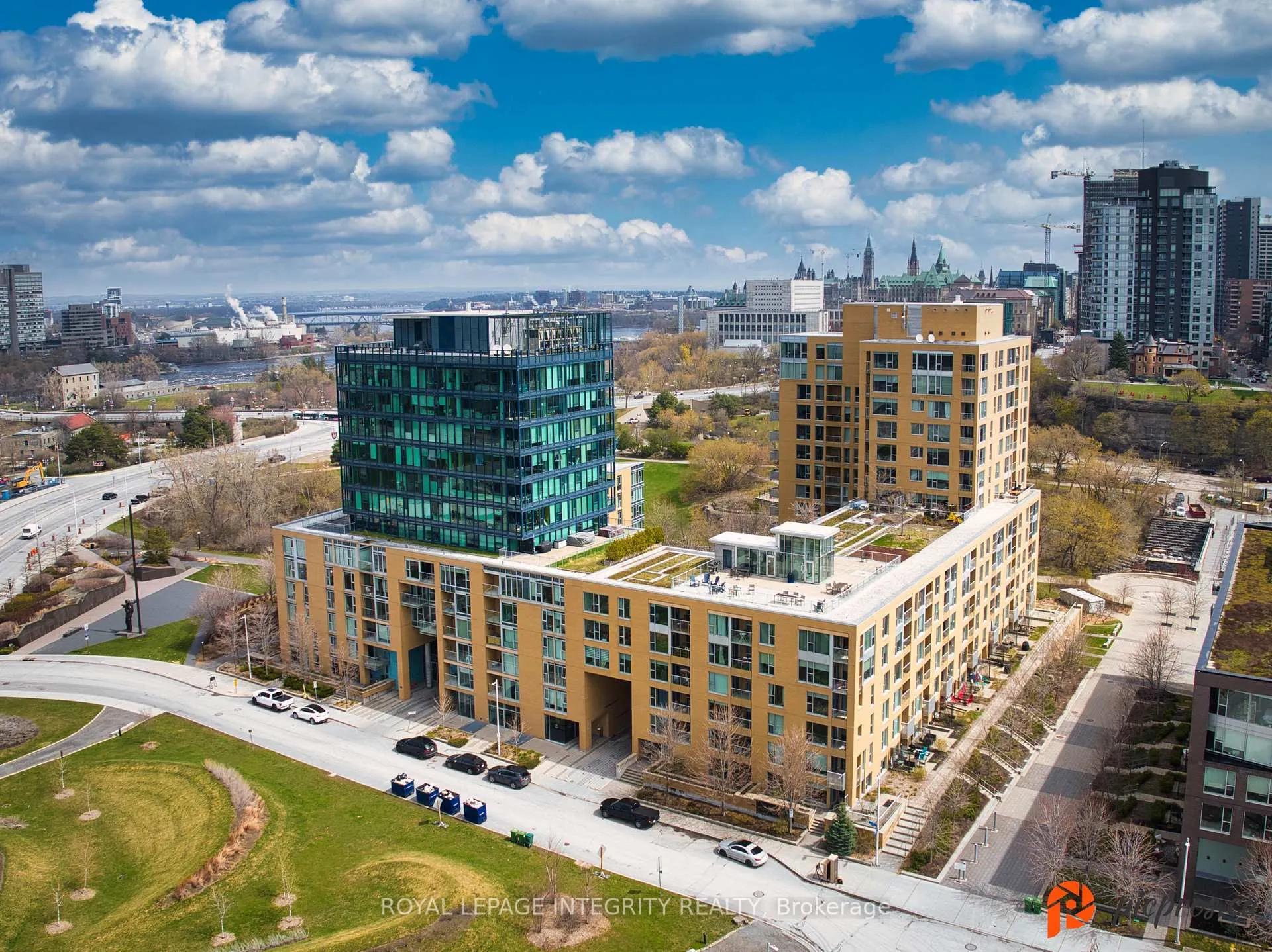 Front of Unit 206, 250 Lett Street