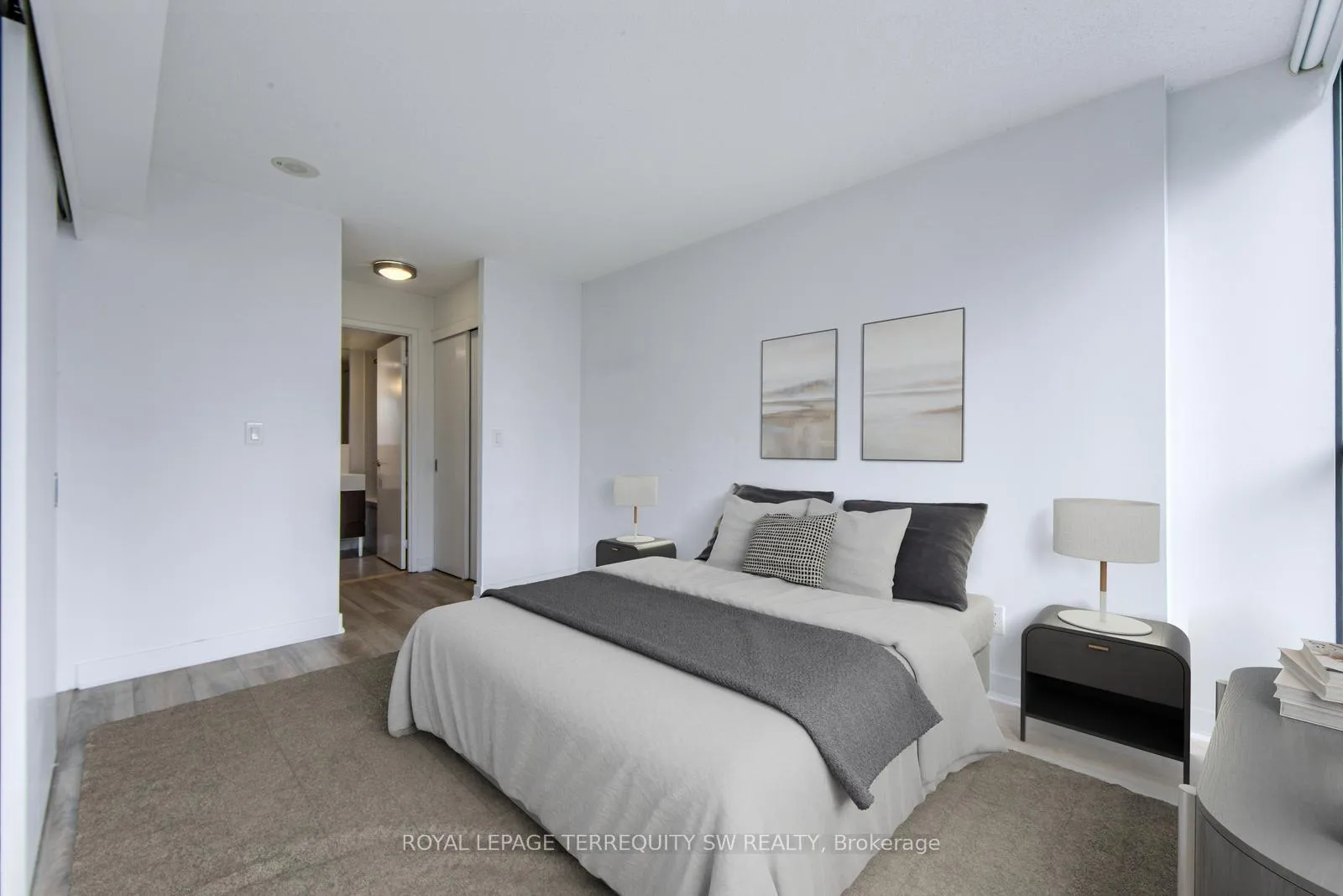 Photo 8 of Unit 707, 110 Charles Street E, Toronto, Church-Yonge Corridor — HOMEH