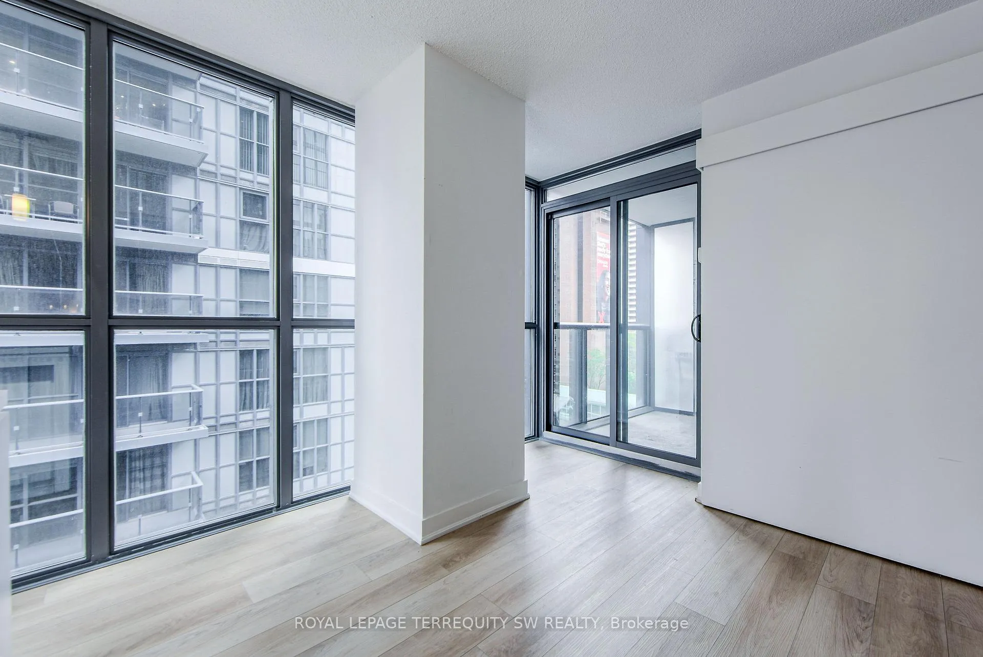 Photo 31 of Unit 707, 110 Charles Street E, Toronto, Church-Yonge Corridor — HOMEH