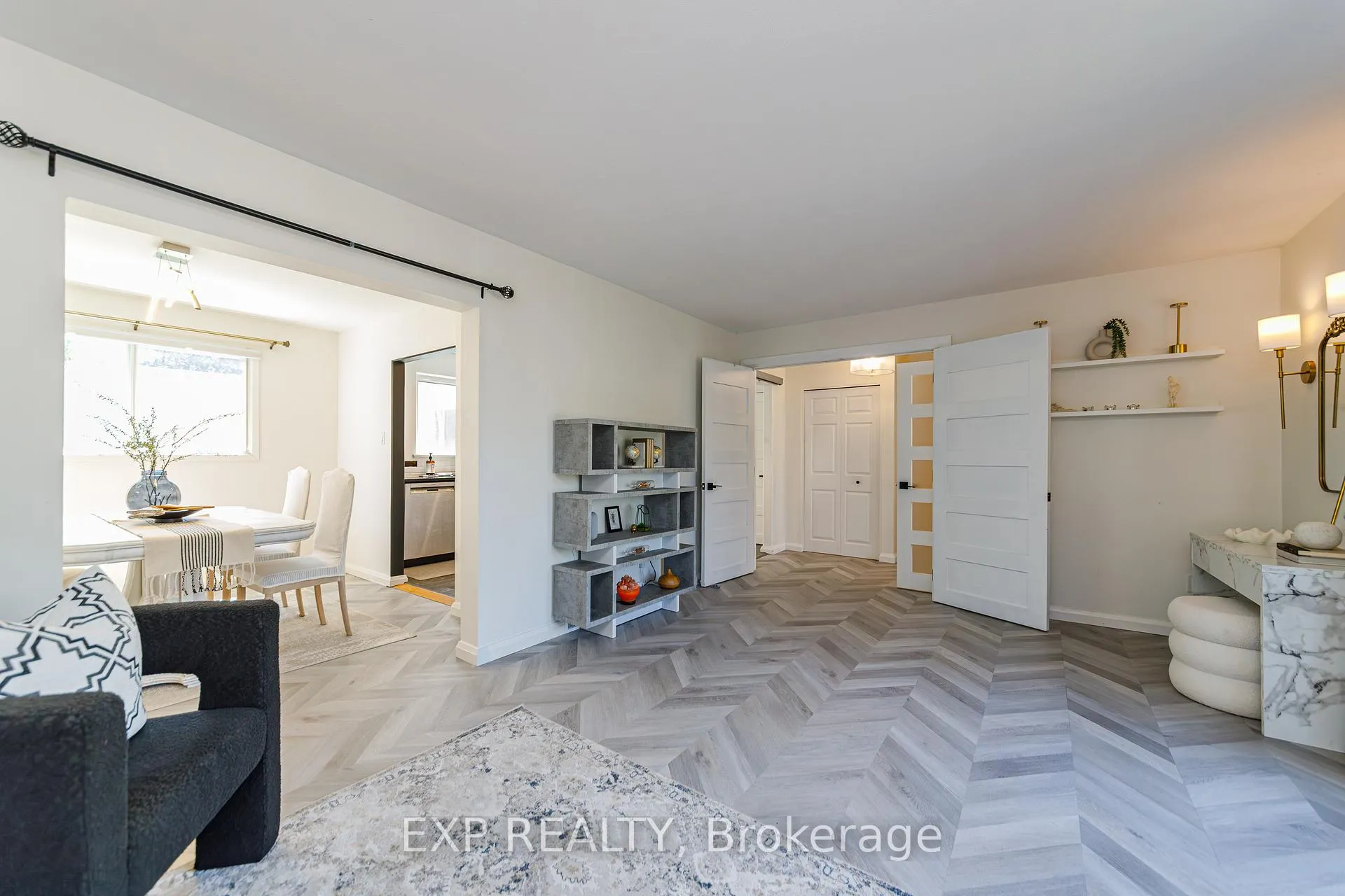 Photo 8 of 1836 Lorraine Avenue, Ottawa, Guildwood Estates - Urbandale Acres — HOMEH