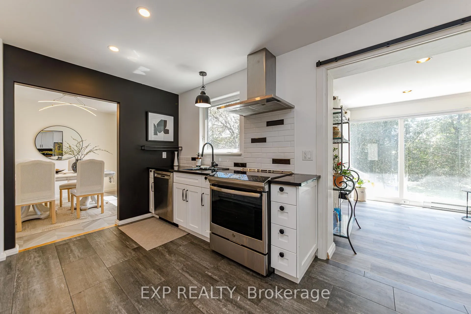 Photo 13 of 1836 Lorraine Avenue, Ottawa, Guildwood Estates - Urbandale Acres — HOMEH