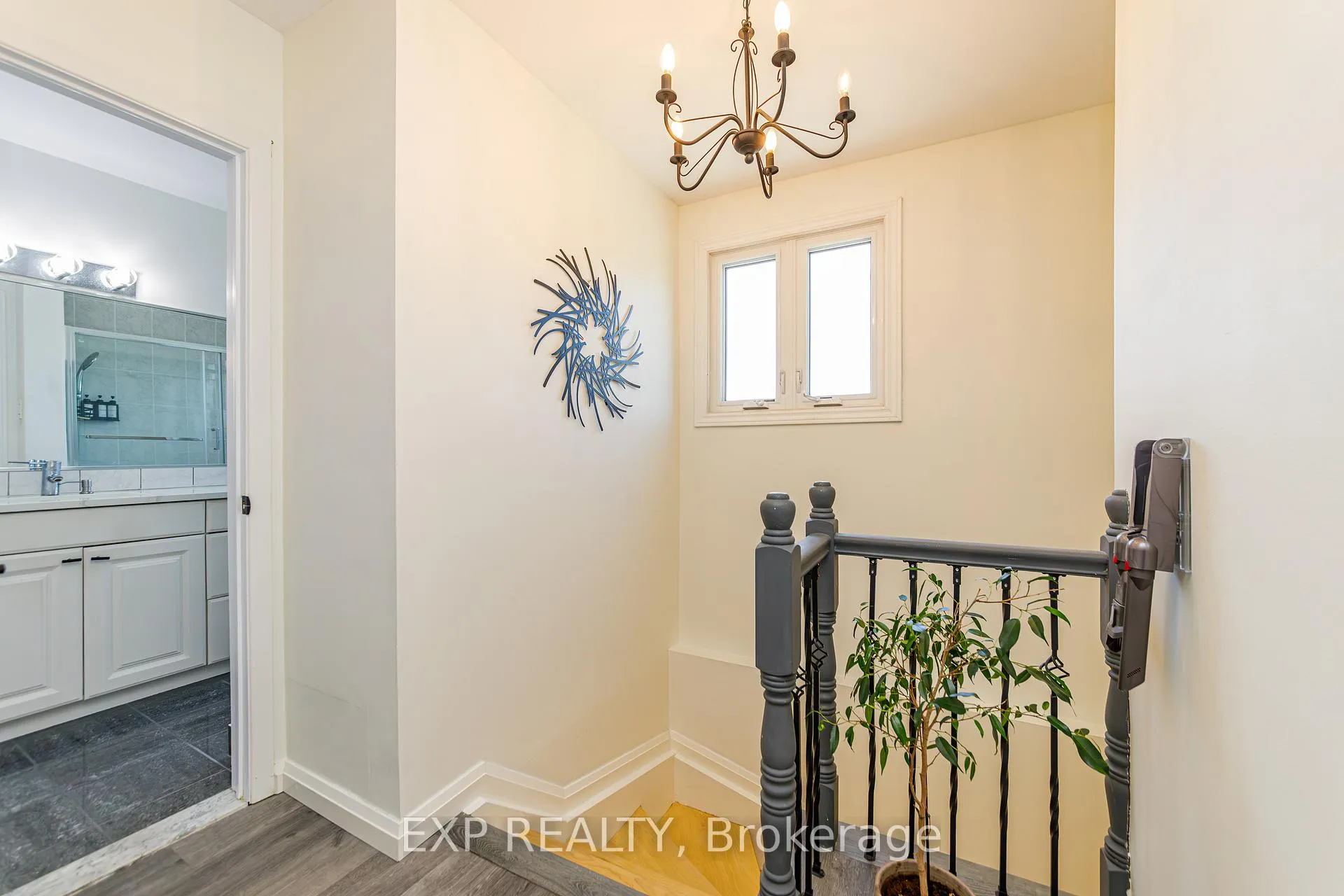 Photo 21 of 1836 Lorraine Avenue, Ottawa, Guildwood Estates - Urbandale Acres — HOMEH