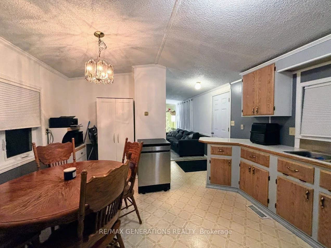 Photo 8 of 31 Coveney Street, Marathon — HOMEH