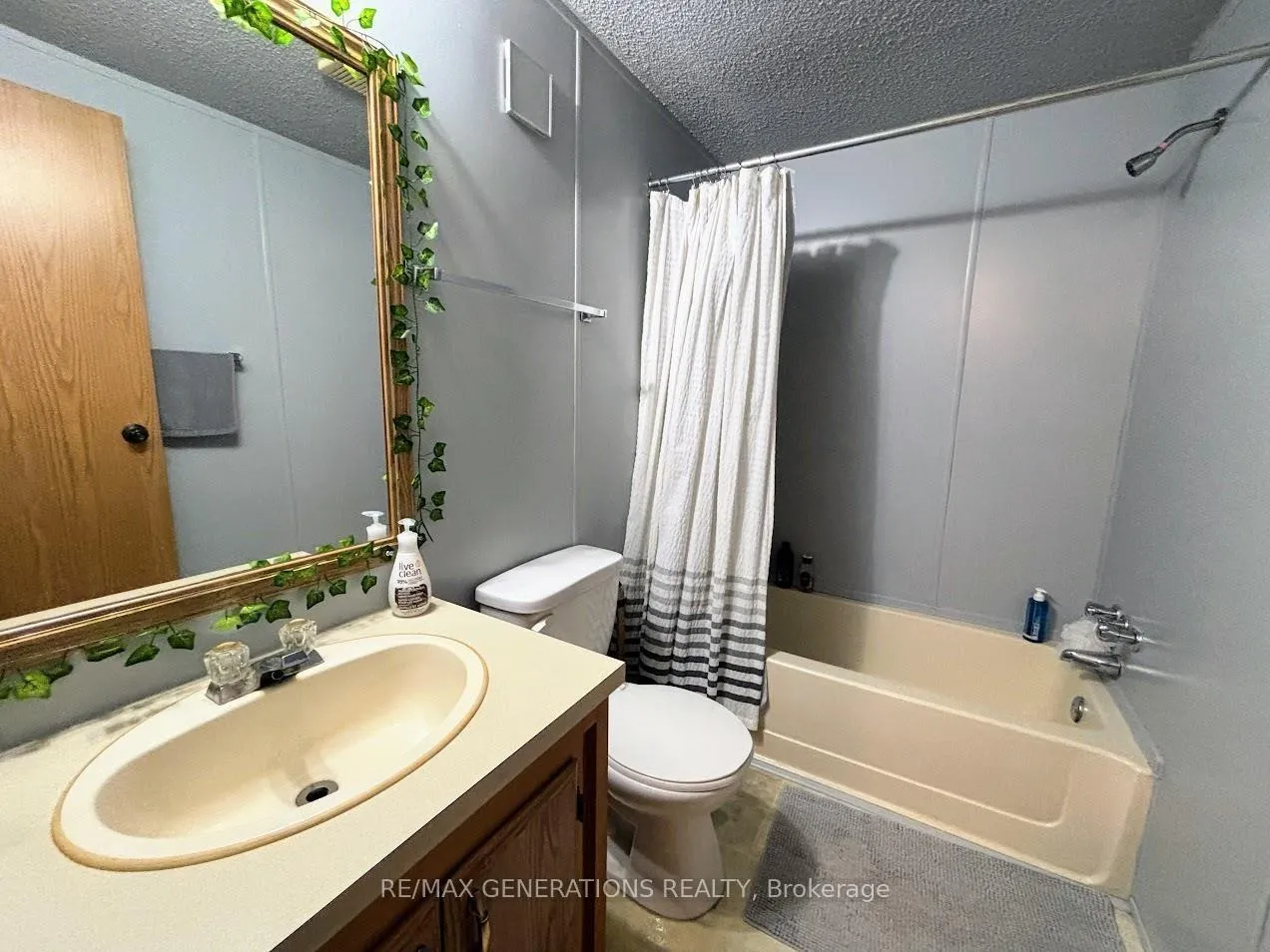 Photo 15 of 31 Coveney Street, Marathon — HOMEH