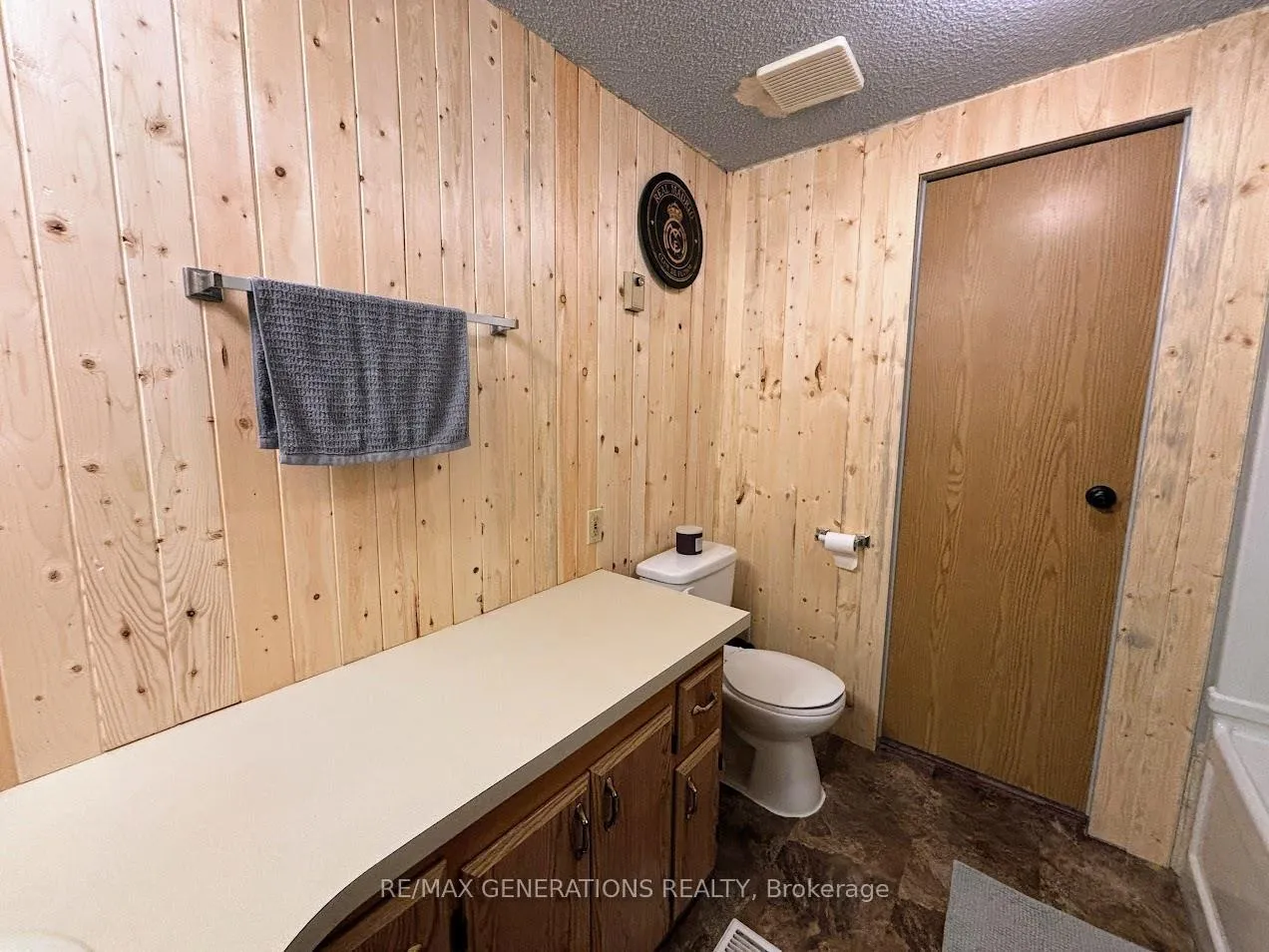 Photo 23 of 31 Coveney Street, Marathon — HOMEH