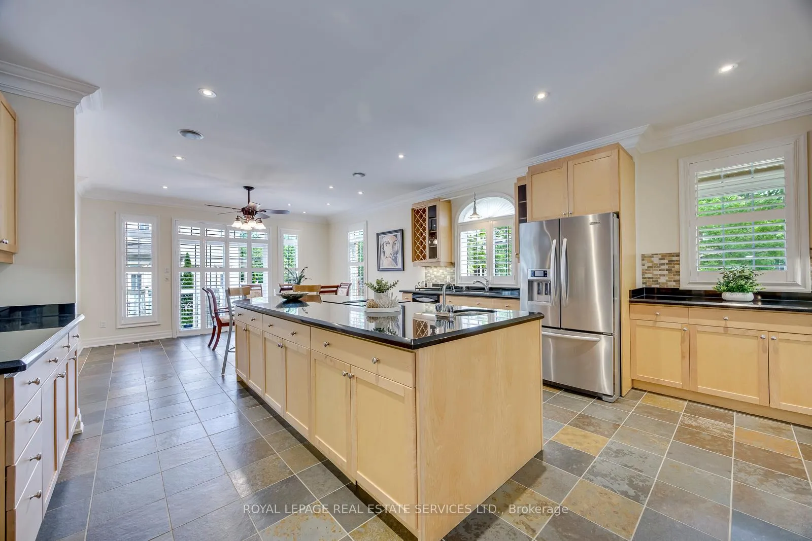 Photo 21 of 4 Avery Circle, Hamilton, Stoney Creek — HOMEH