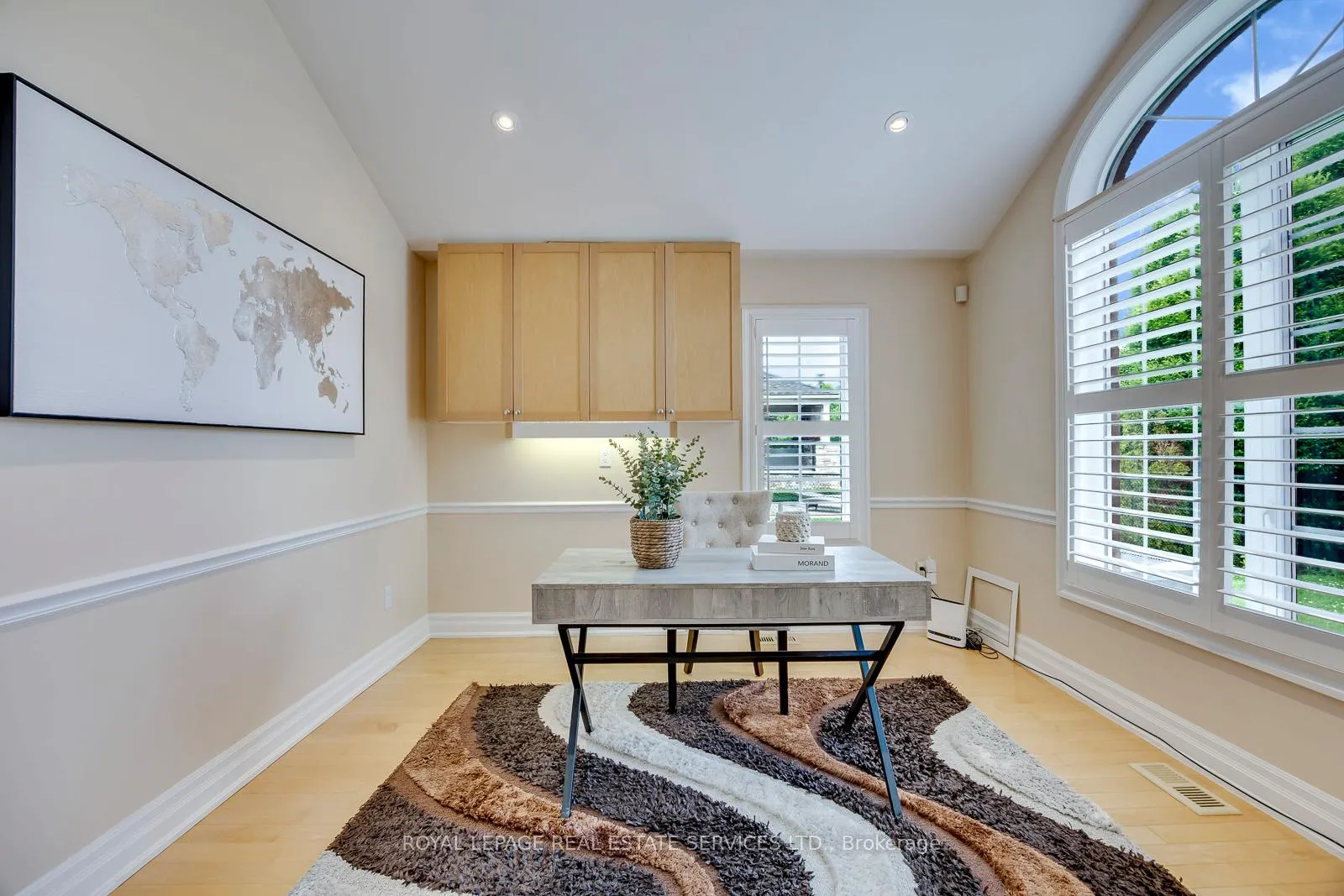 Photo 24 of 4 Avery Circle, Hamilton, Stoney Creek — HOMEH