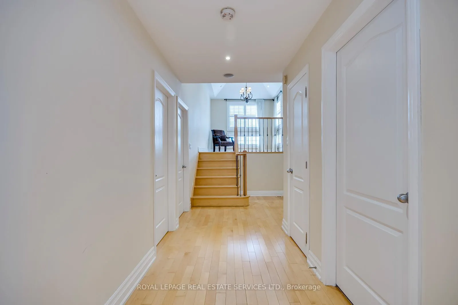 Photo 39 of 4 Avery Circle, Hamilton, Stoney Creek — HOMEH