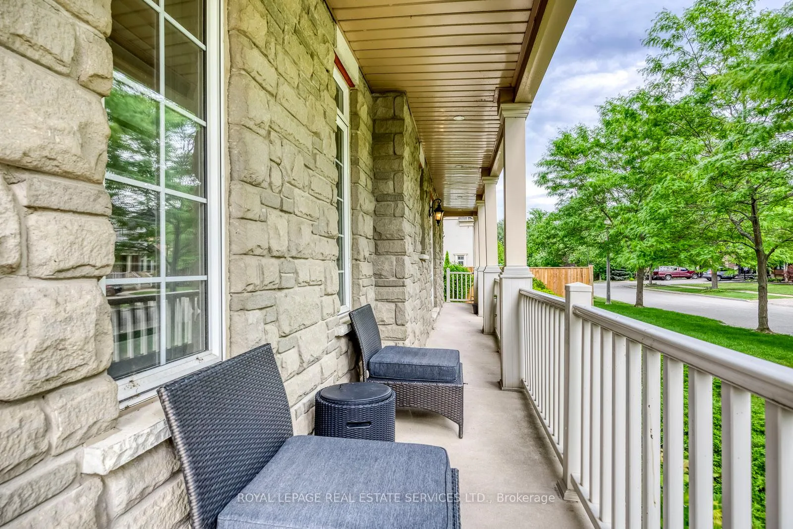 Photo 44 of 4 Avery Circle, Hamilton, Stoney Creek — HOMEH
