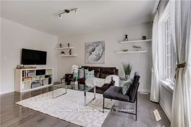 Photo 51 of 310 Barons Street, Vaughan, Kleinburg — HOMEH