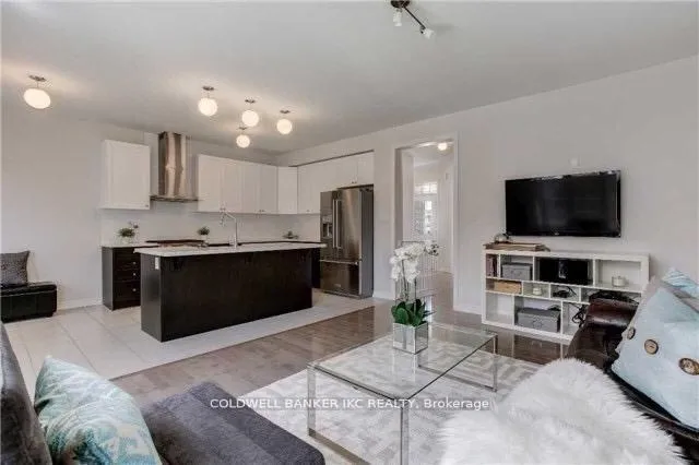 Photo 52 of 310 Barons Street, Vaughan, Kleinburg — HOMEH