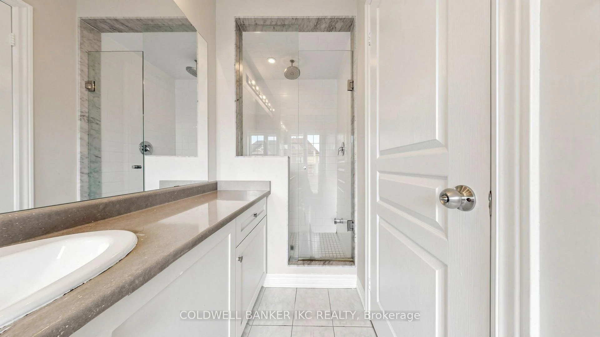 Photo 25 of 310 Barons Street, Vaughan, Kleinburg — HOMEH