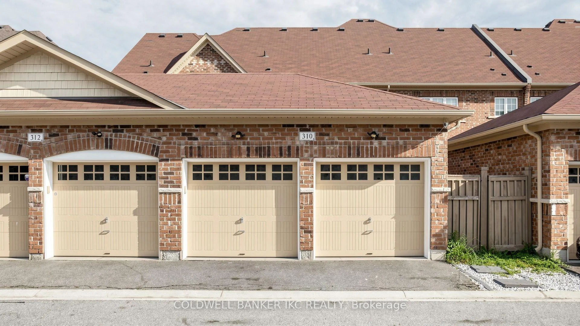 Photo 47 of 310 Barons Street, Vaughan, Kleinburg — HOMEH