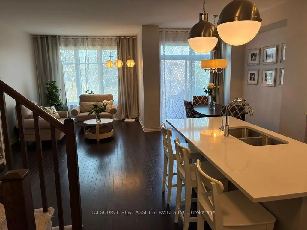 Photo 10 of 303 Kanashtage Terrace, Ottawa, Camelot — HOMEH
