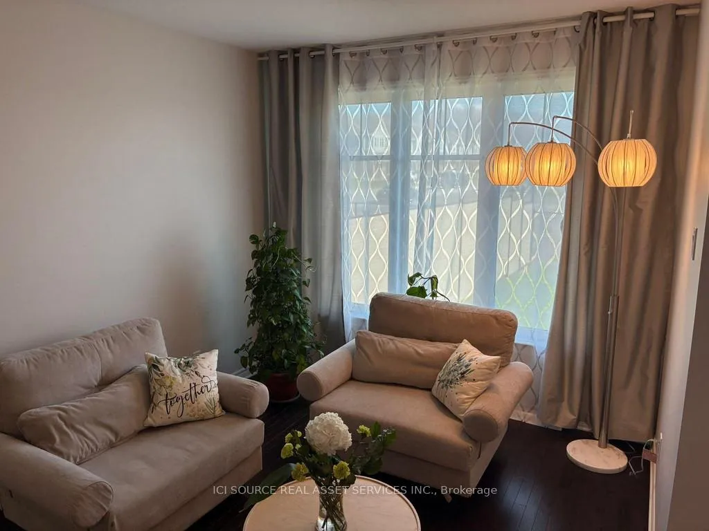 Photo 14 of 303 Kanashtage Terrace, Ottawa, Camelot — HOMEH