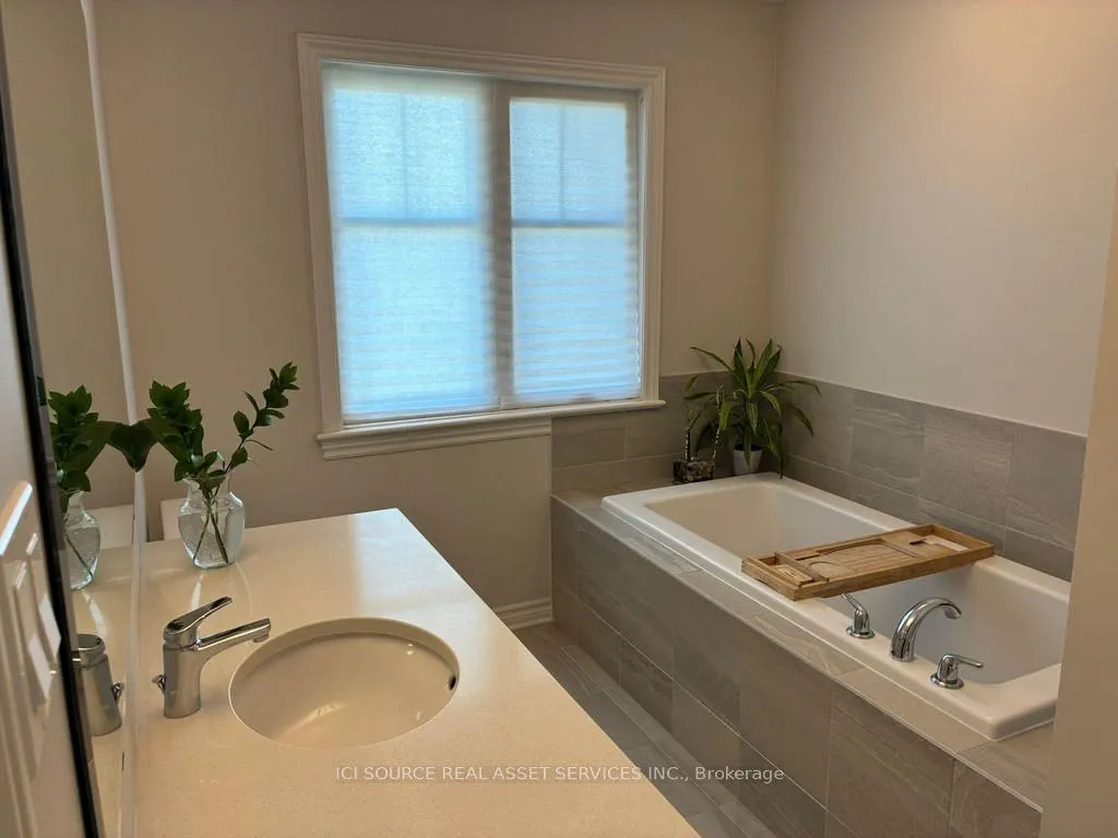 Photo 34 of 303 Kanashtage Terrace, Ottawa, Camelot — HOMEH