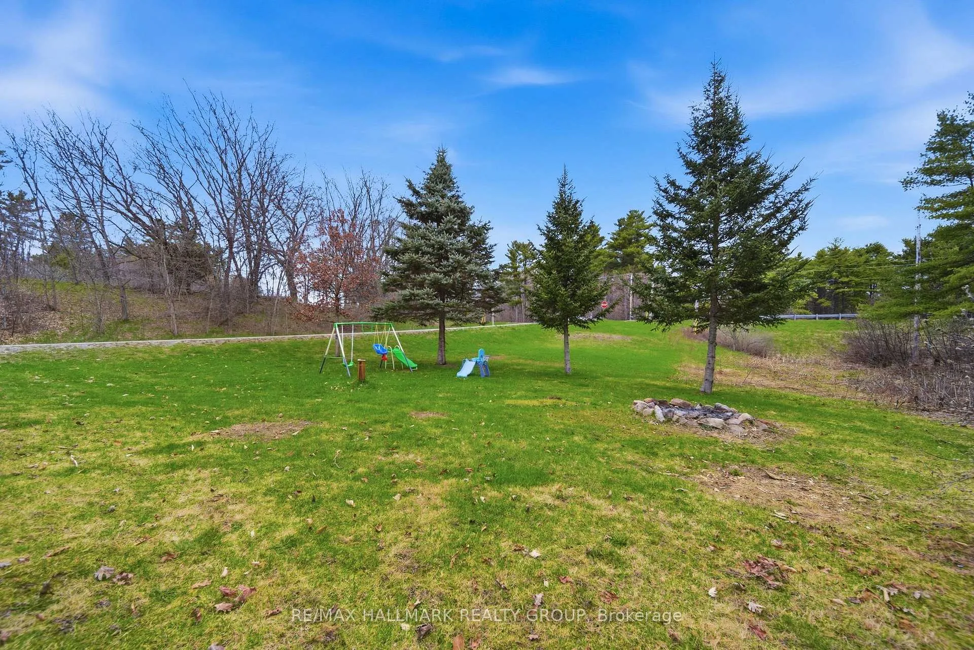 Photo 90 of 17 Kenney Road, Rideau Lakes, Rideau Lakes (South Crosby) Twp — HOMEH