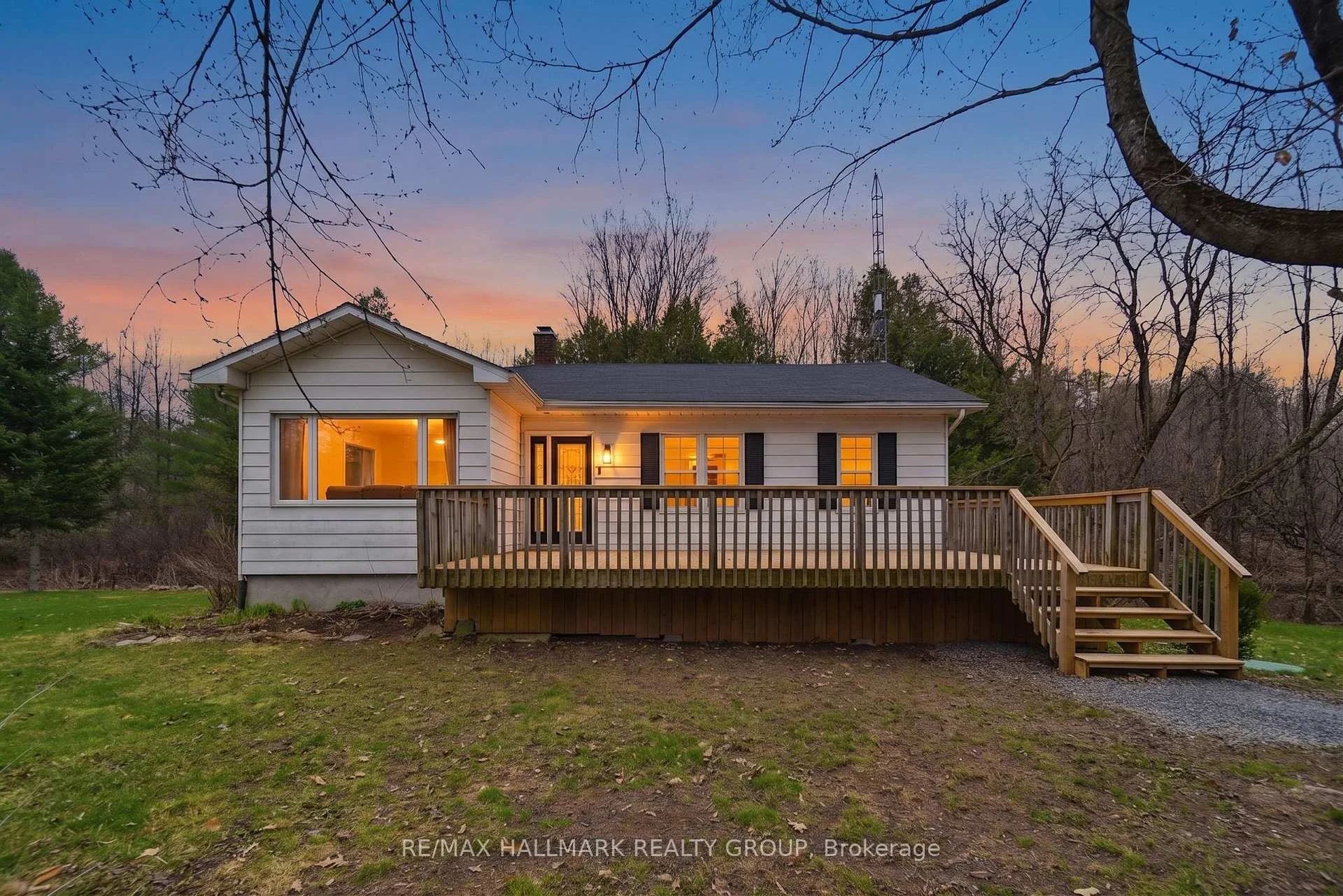 Photo 9 of 17 Kenney Road, Rideau Lakes, Rideau Lakes (South Crosby) Twp — HOMEH