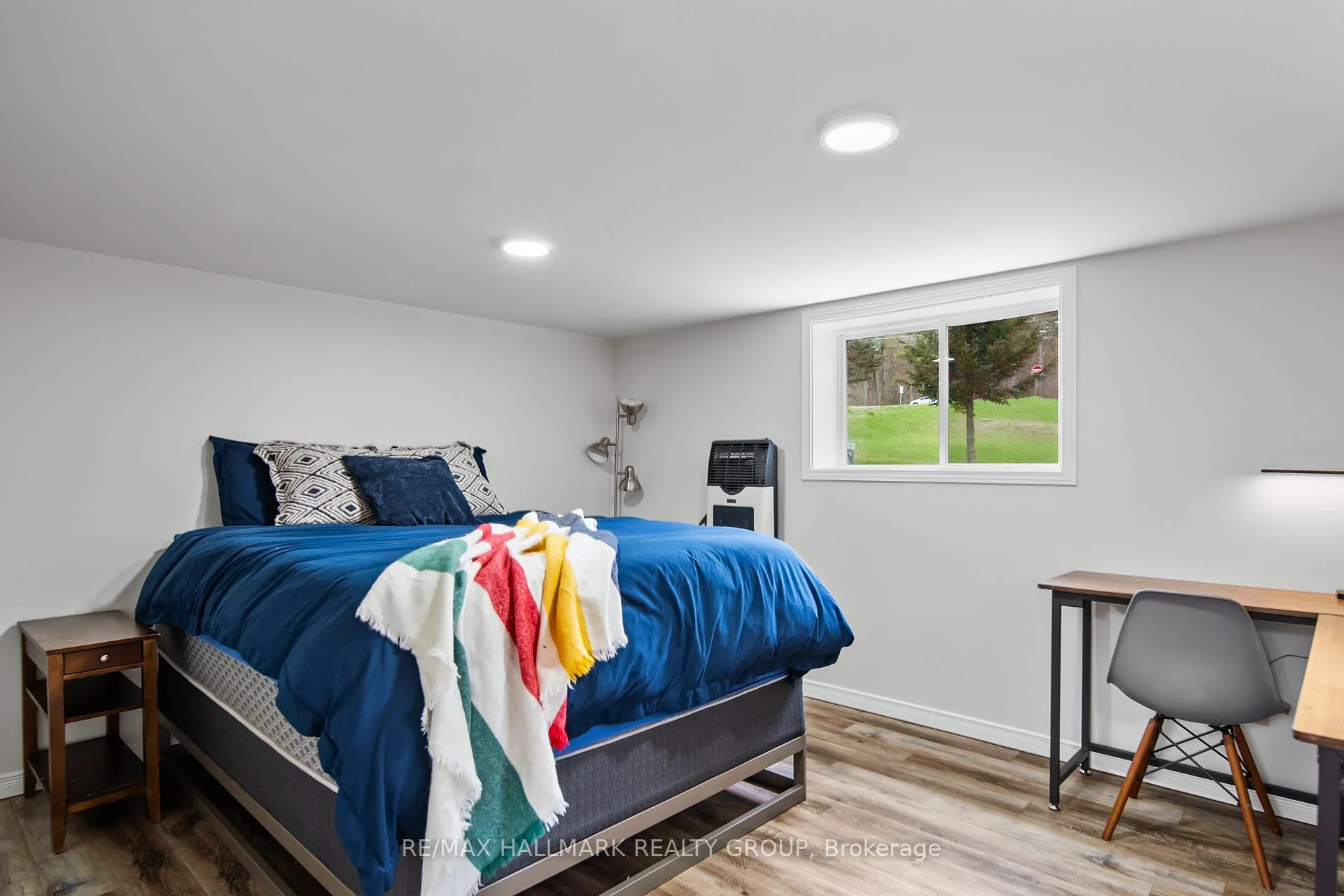 Photo 19 of 17 Kenney Road, Rideau Lakes, Rideau Lakes (South Crosby) Twp — HOMEH