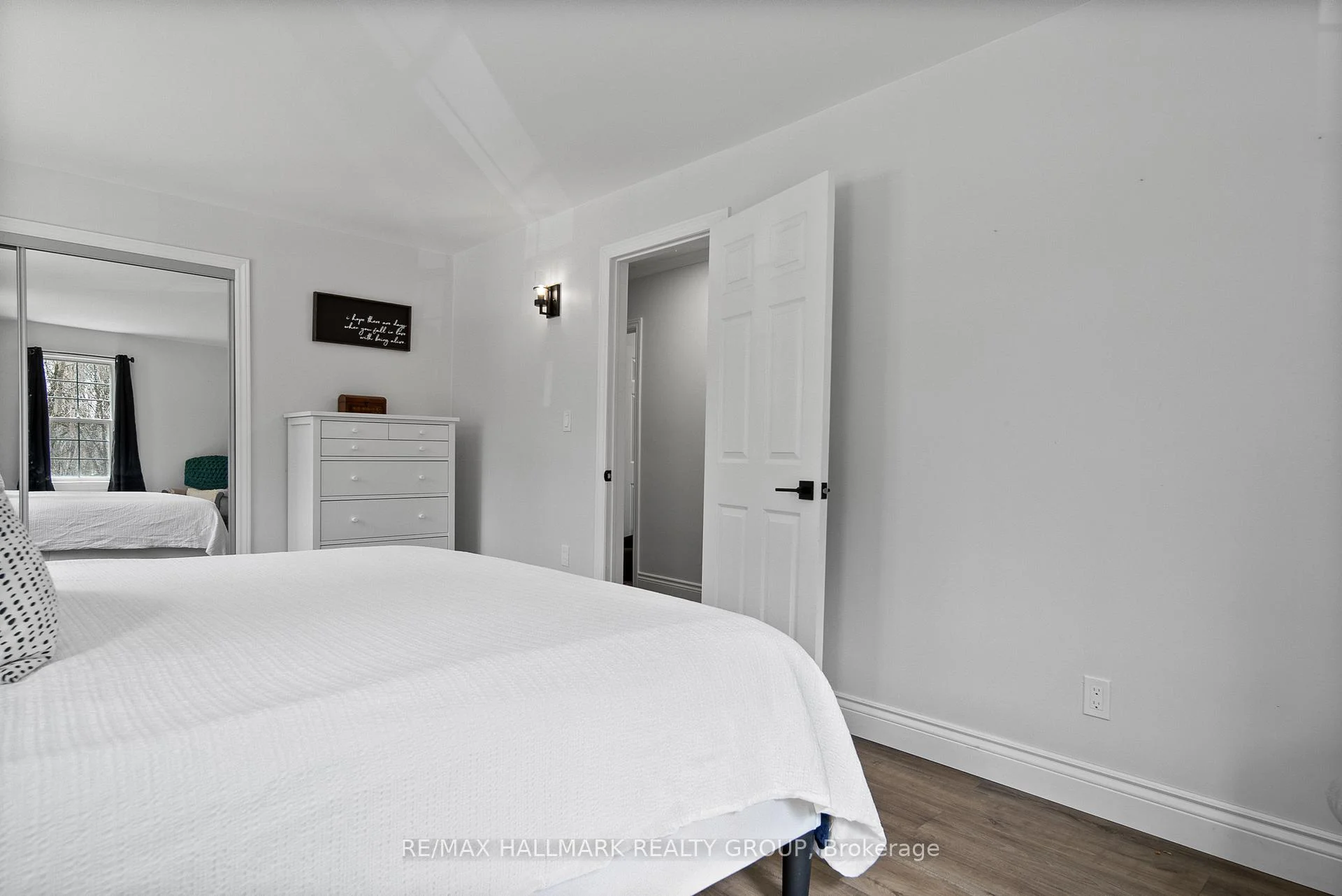 Photo 31 of 17 Kenney Road, Rideau Lakes, Rideau Lakes (South Crosby) Twp — HOMEH