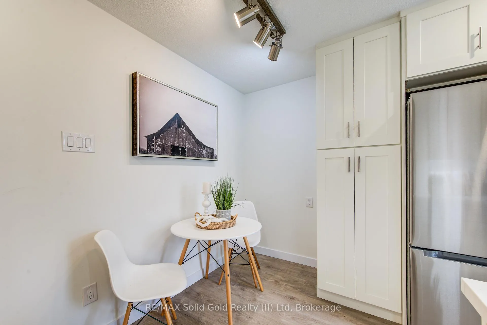 Photo 4 of Unit 64, 35 Breckenridge Drive, Kitchener — HOMEH