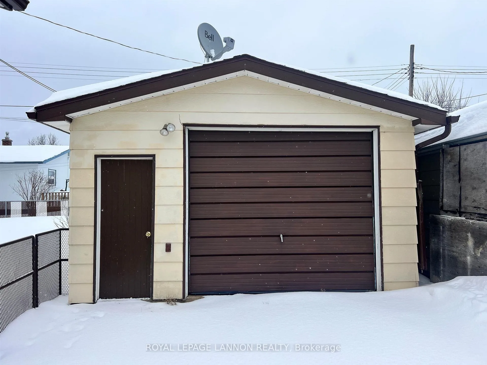 Photo 2 of 146 Pine Crescent, Atikokan — HOMEH