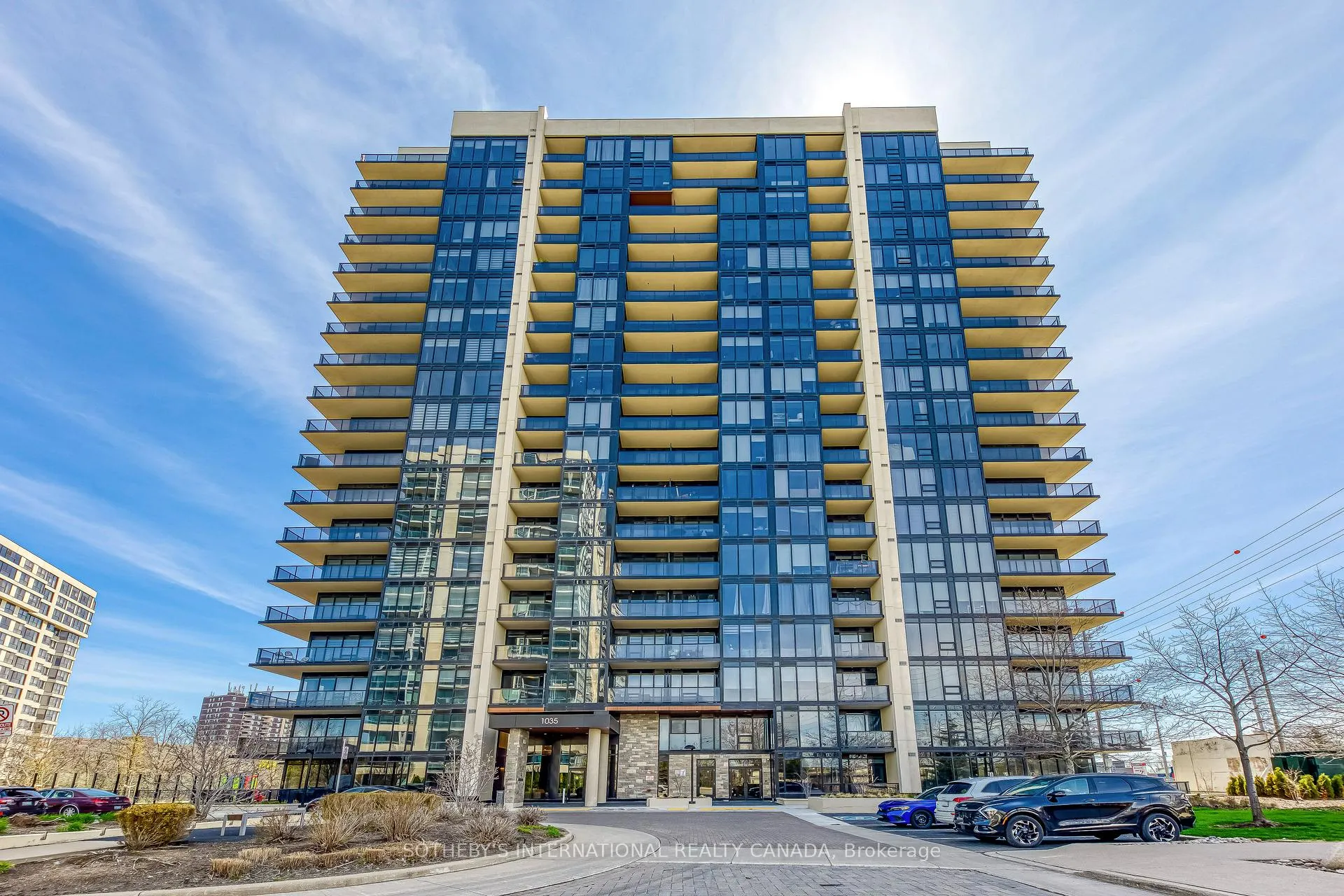 Front of Unit 212, 1035 Southdown Road