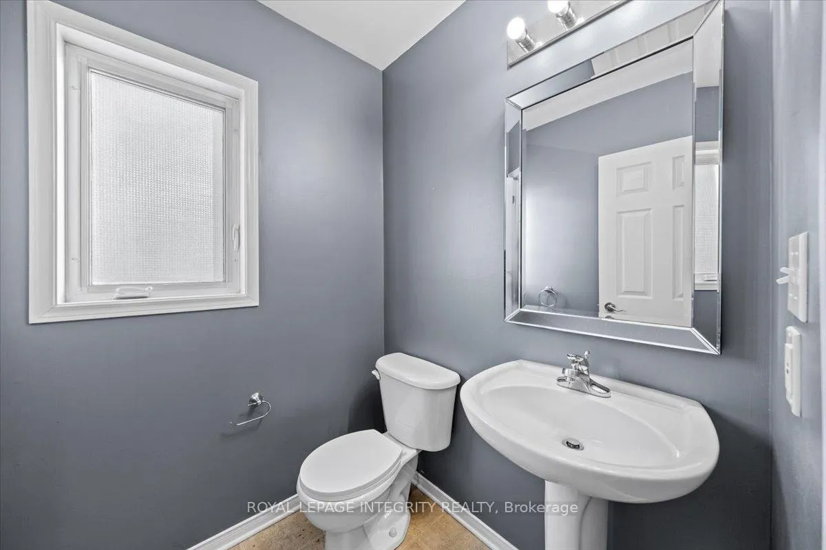 Photo 5 of 120 Grovemont Drive, Ottawa, Barrhaven - Strandherd — HOMEH