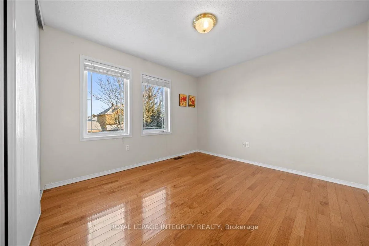 Photo 23 of 120 Grovemont Drive, Ottawa, Barrhaven - Strandherd — HOMEH