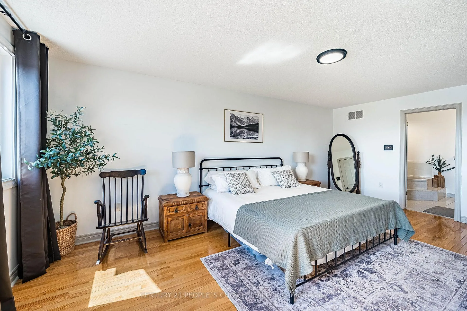 Photo 20 of 295 Locheed Drive, Hamilton, Lisgar — HOMEH