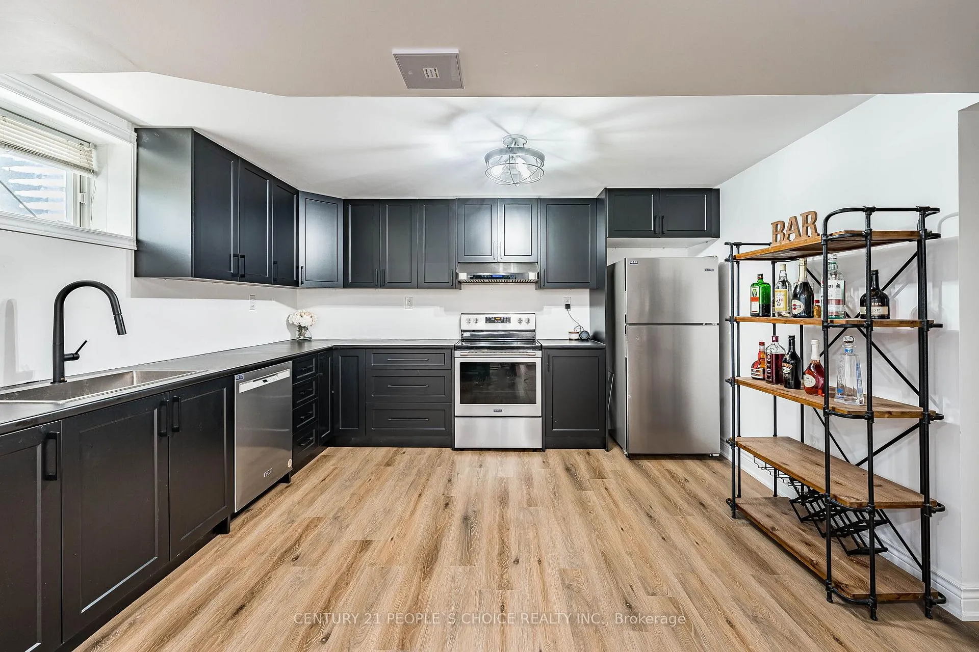 Photo 32 of 295 Locheed Drive, Hamilton, Lisgar — HOMEH
