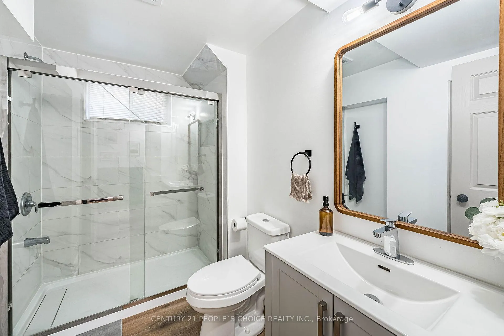 Photo 37 of 295 Locheed Drive, Hamilton, Lisgar — HOMEH