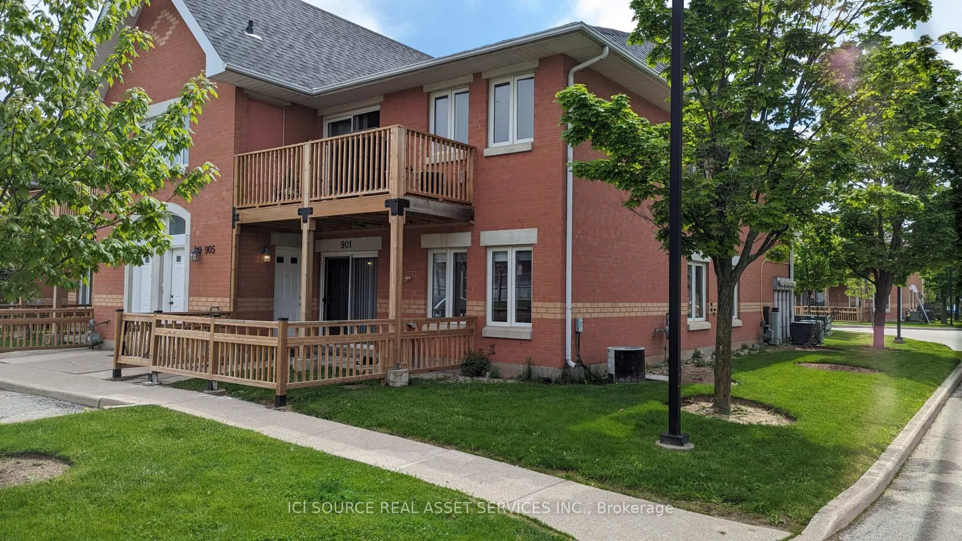 Photo 1 of Unit 901, 4140 Foxwood Drive, Burlington, Tansley — HOMEH