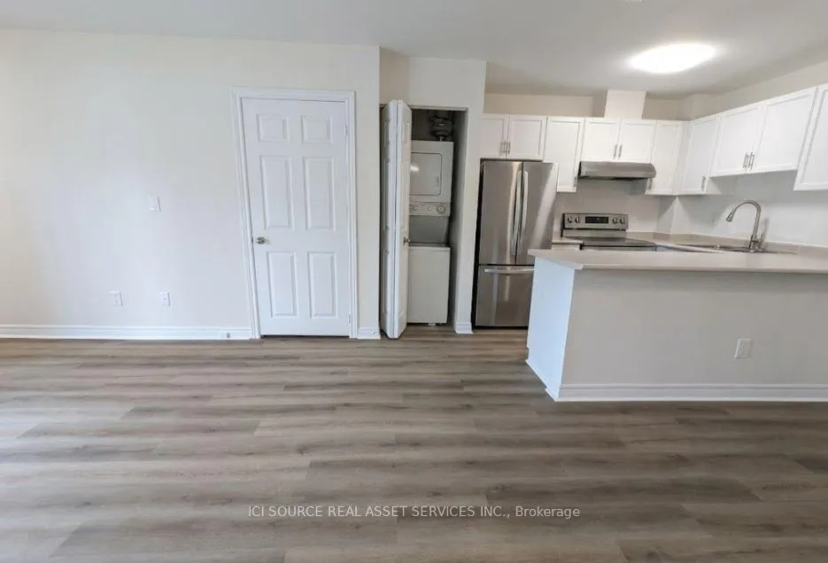 Photo 5 of Unit 901, 4140 Foxwood Drive, Burlington, Tansley — HOMEH