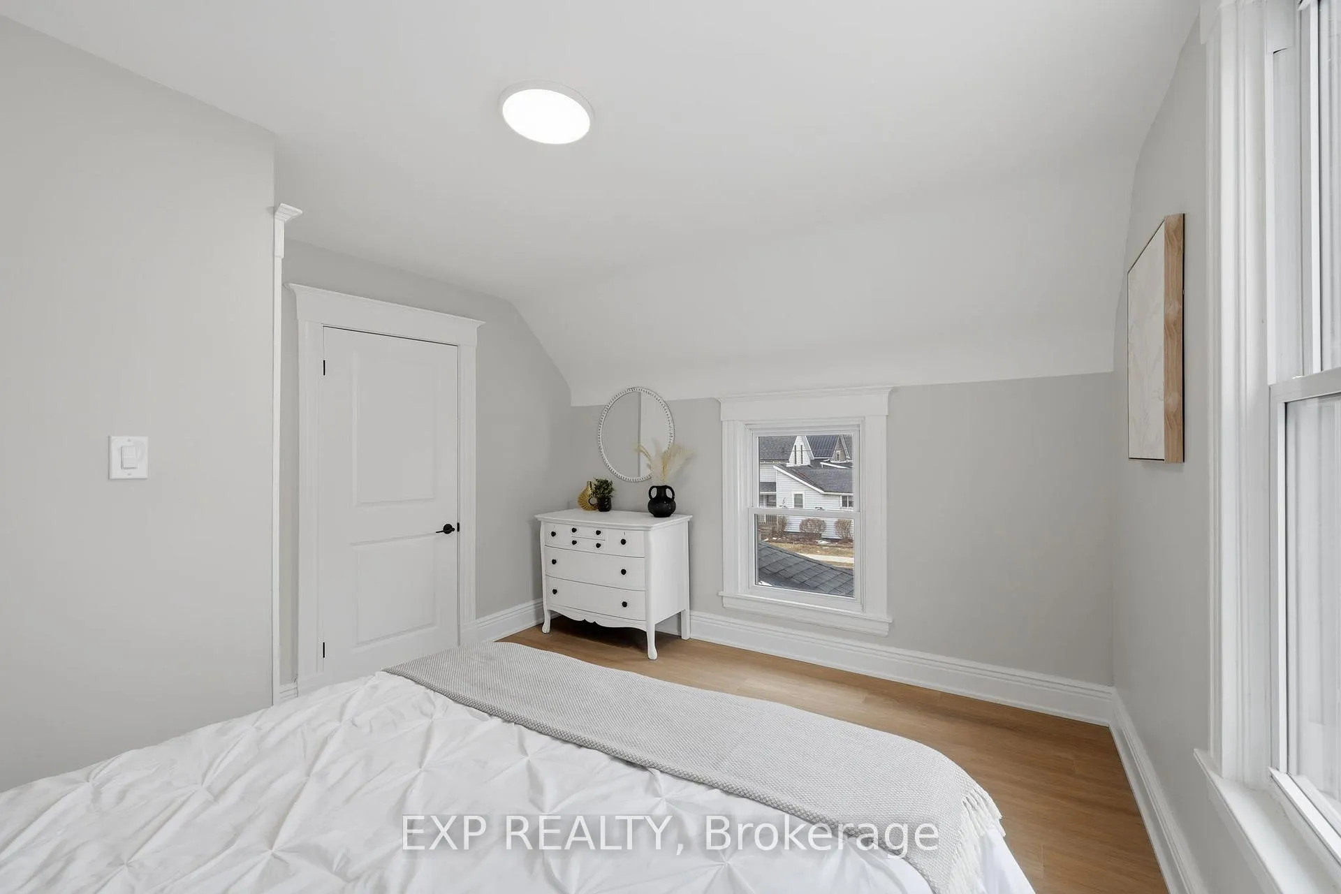 Photo 41 of 225 Ross Street, St. Thomas — HOMEH