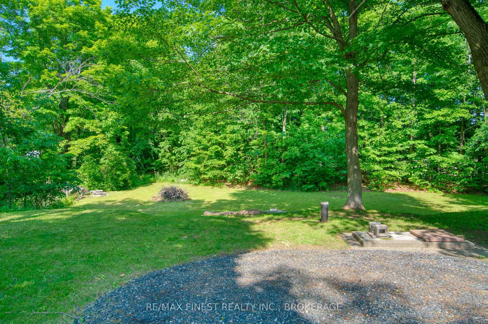 Photo 25 of 14818 County Road 38, Frontenac, Frontenac Centre — HOMEH