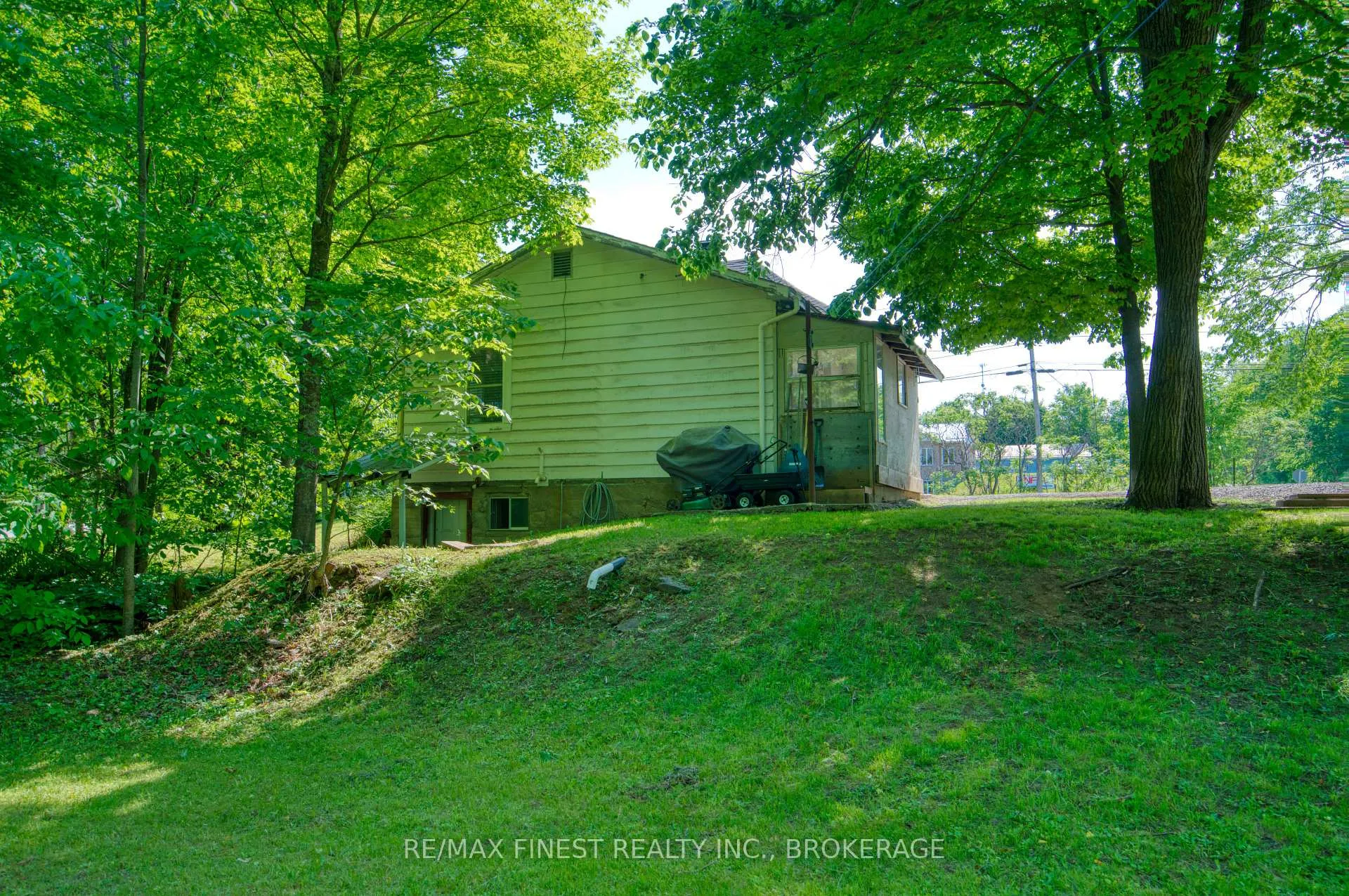 Photo 26 of 14818 County Road 38, Frontenac, Frontenac Centre — HOMEH