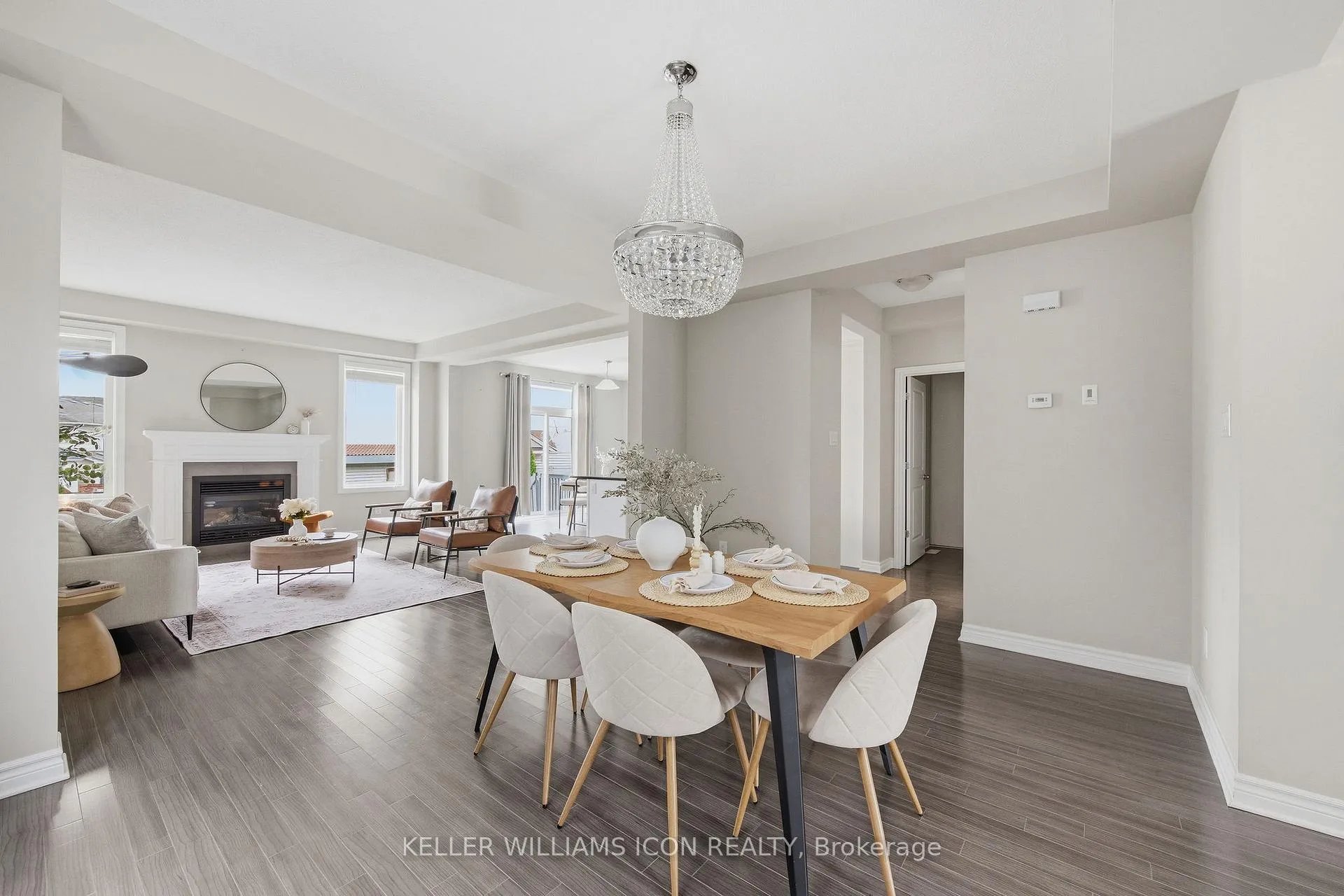 Photo 6 of 3379 Woodroffe Avenue, Ottawa, Barrhaven - Strandherd — HOMEH