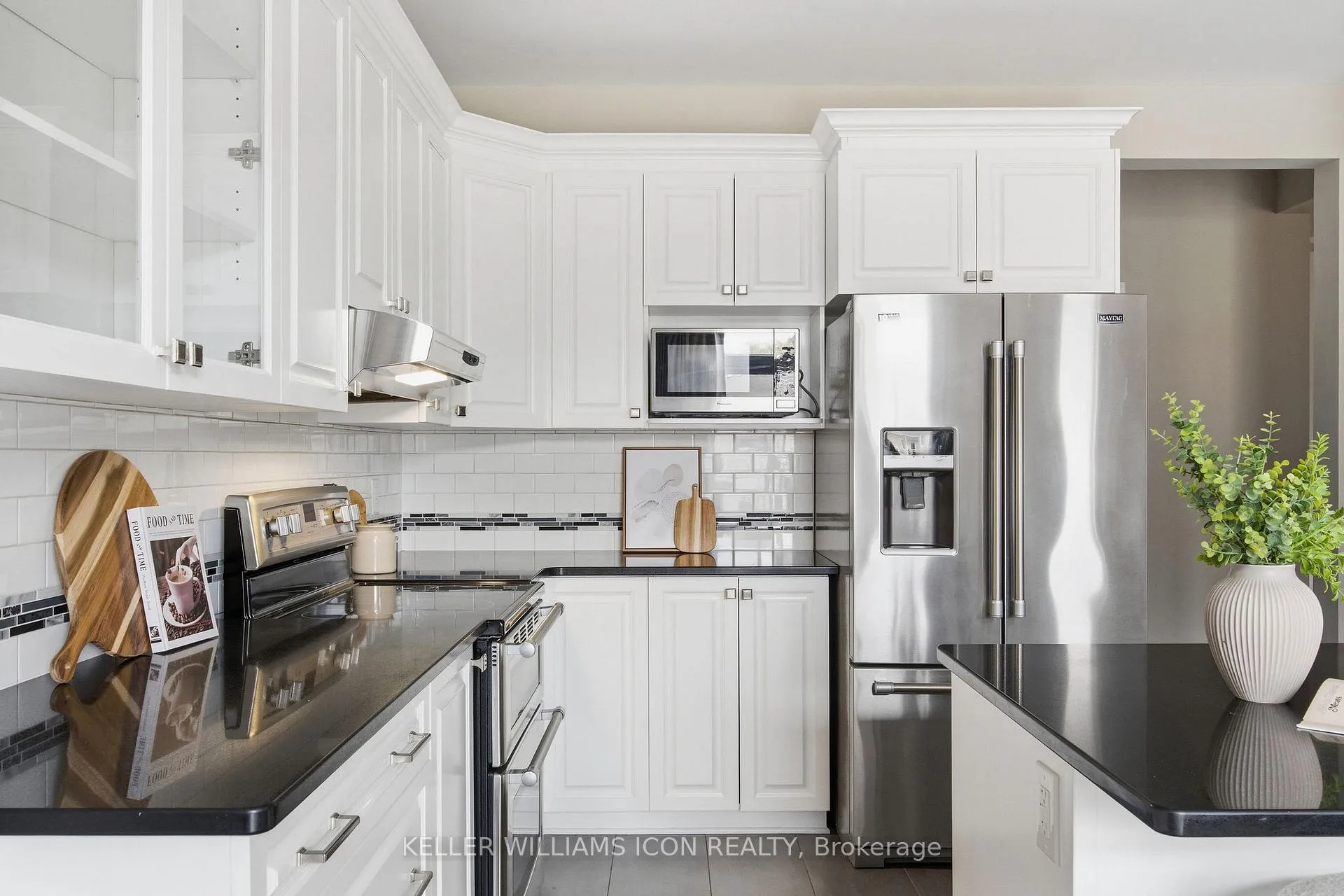 Photo 17 of 3379 Woodroffe Avenue, Ottawa, Barrhaven - Strandherd — HOMEH