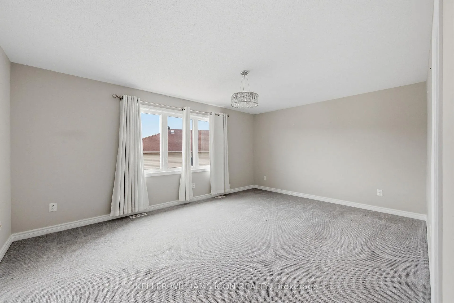 Photo 24 of 3379 Woodroffe Avenue, Ottawa, Barrhaven - Strandherd — HOMEH