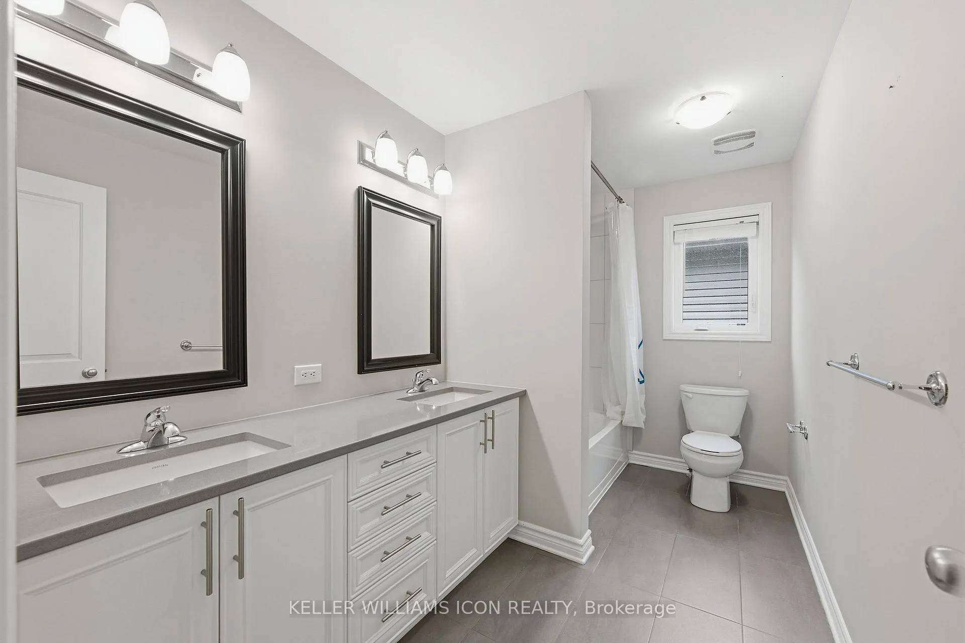 Photo 32 of 3379 Woodroffe Avenue, Ottawa, Barrhaven - Strandherd — HOMEH