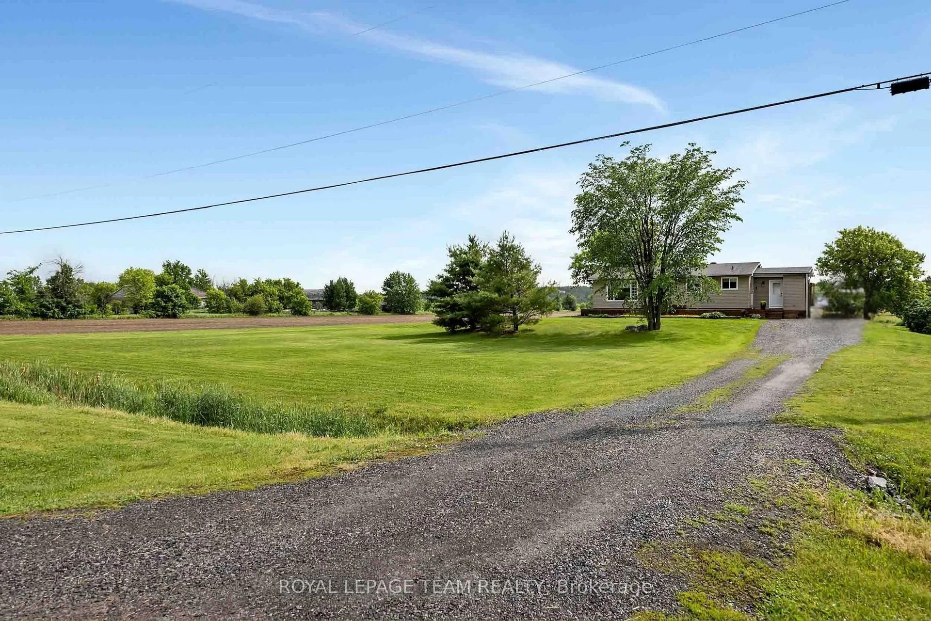 Photo 3 of 3217 Woodkilton Road, Ottawa, Dunrobin — HOMEH