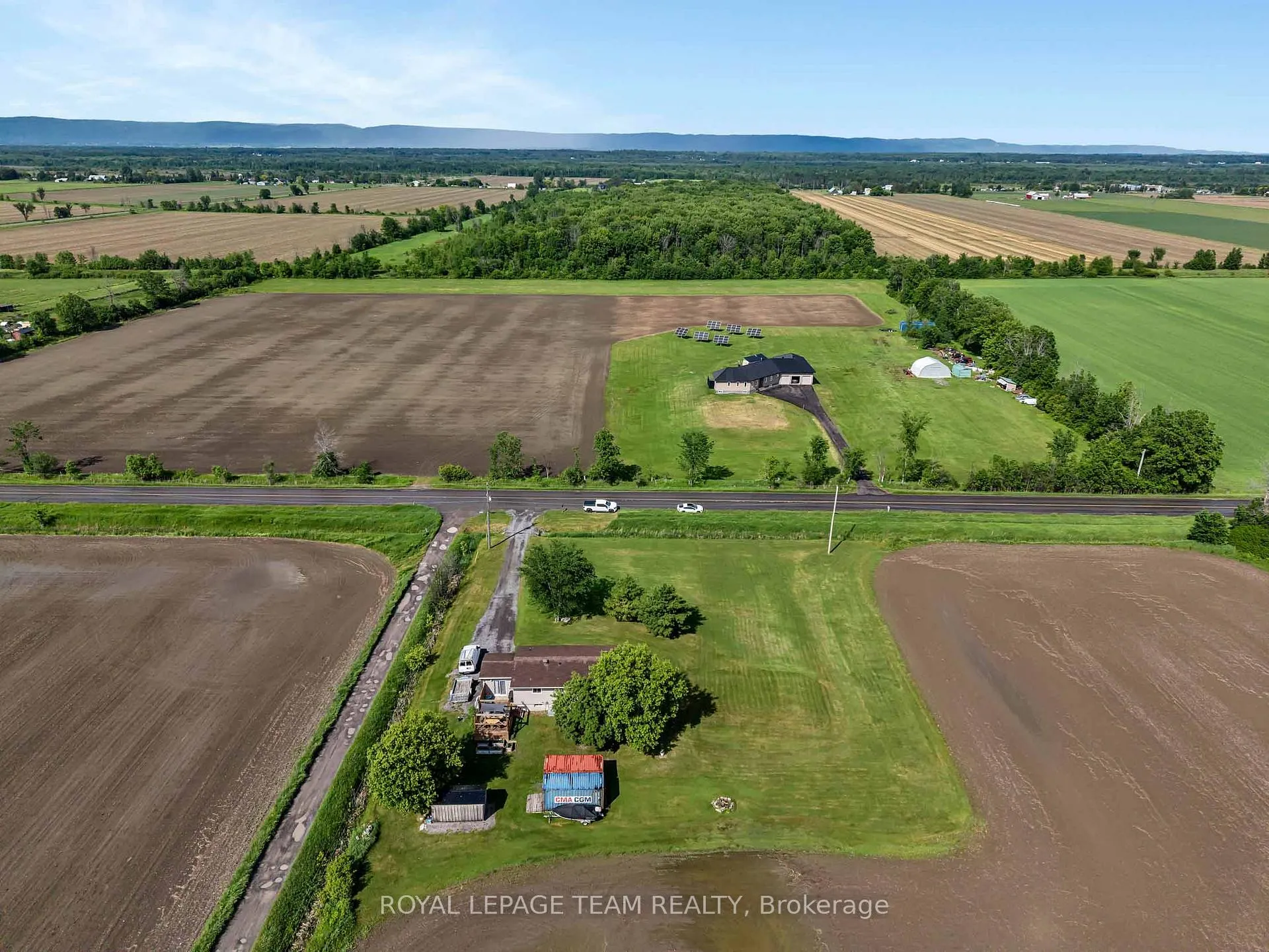 Photo 43 of 3217 Woodkilton Road, Ottawa, Dunrobin — HOMEH