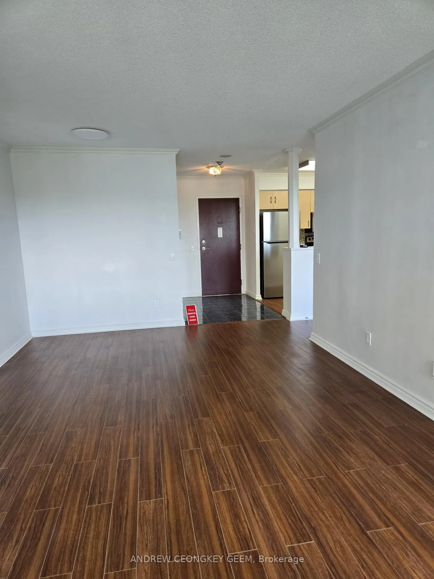 Photo 9 of Unit 711, 91 Townsgate Drive, Vaughan, Crestwood-Springfarm-Yorkhill — HOMEH