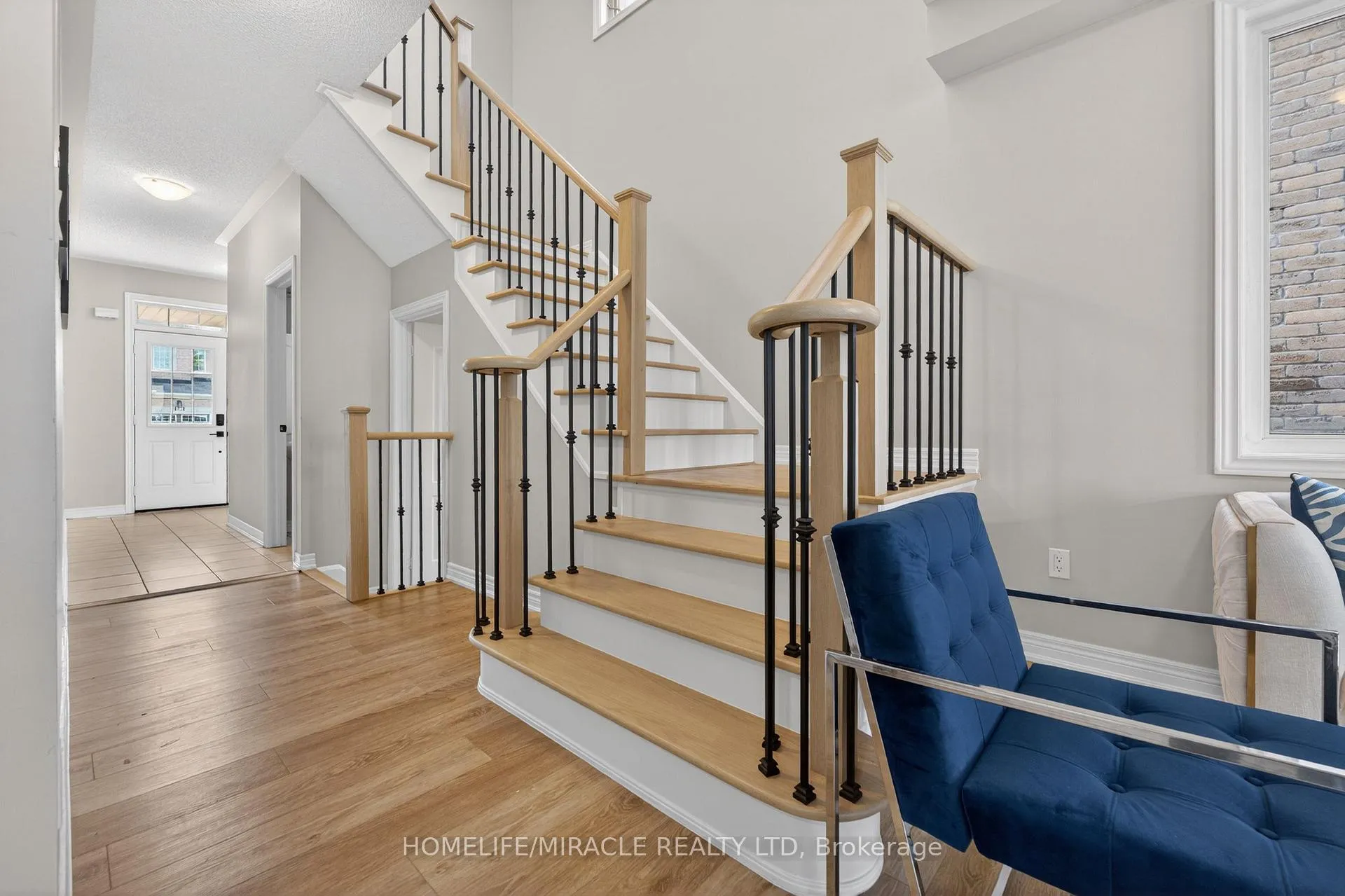 Photo 15 of 39 Matthew Harrison Street, Brampton, Bram East — HOMEH