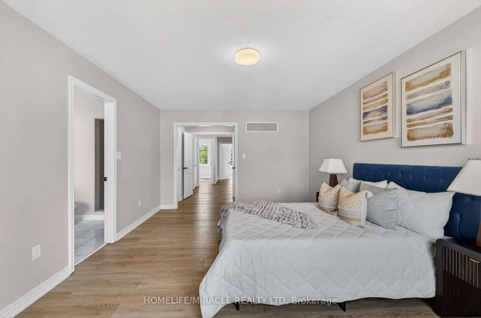 Photo 19 of 39 Matthew Harrison Street, Brampton, Bram East — HOMEH