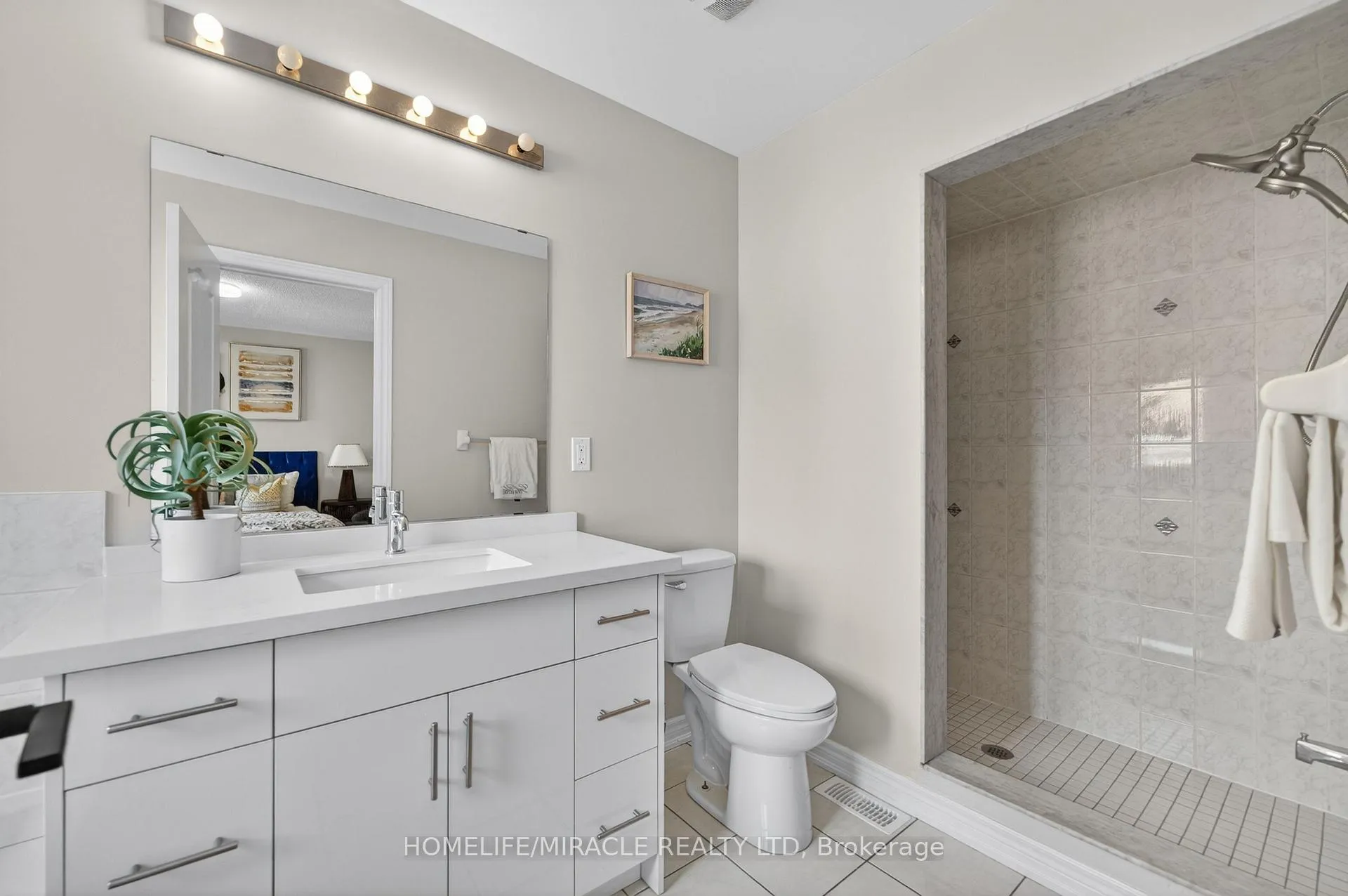Photo 21 of 39 Matthew Harrison Street, Brampton, Bram East — HOMEH