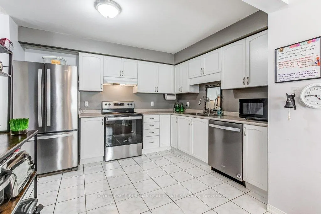 Photo 7 of Unit 5, 40 Braemar Avenue, Haldimand — HOMEH